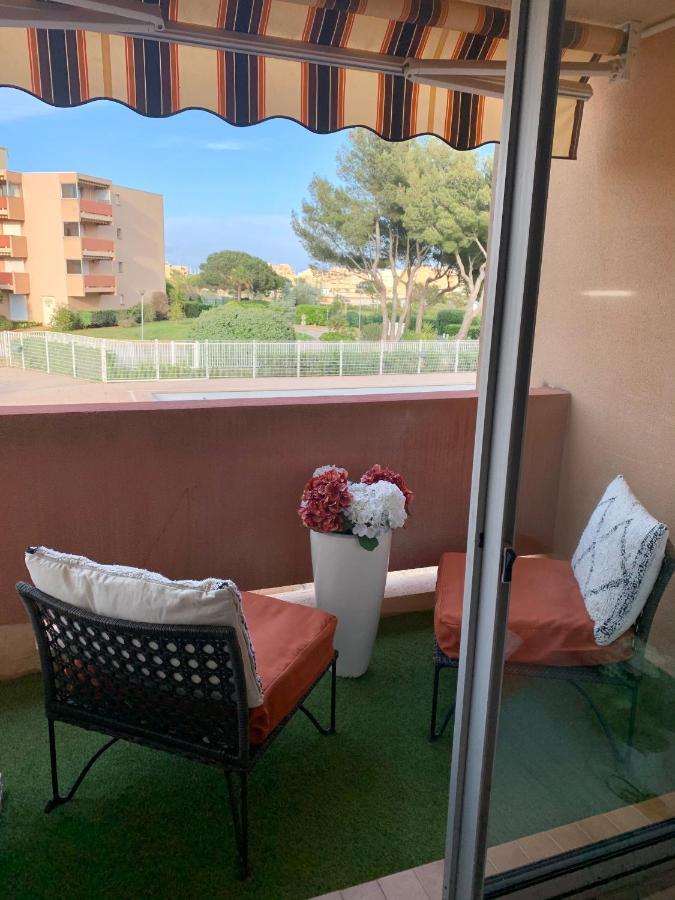 My Little Provence Bormes Les Mimosas Apartment Екстериор снимка